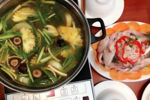 Quán Ăn Phương Nguyên Quán - Lẩu & Bún