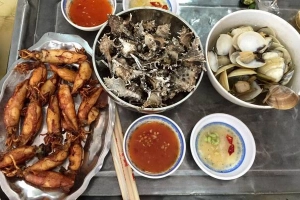 Phương Thuý - Hải Sản Biển & Cơm Phở Bình Dân