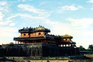 Phương Trinh Travel
