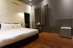 Pin Hotel - Đường Số 6C