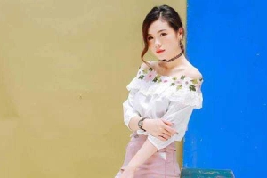 Pineapple - Cách Mạng Tháng 8