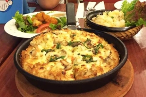 Nhà Hàng Pizza Hut - Ông Ích Khiêm