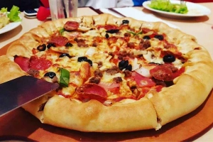 Nhà Hàng Pizza Hut - Tôn Đức Thắng