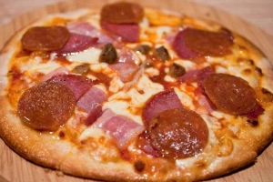 Quán Ăn Pizza Ông Già - Trường Sa