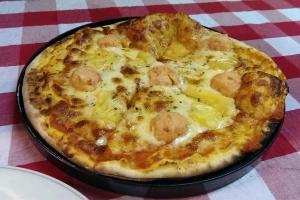 Quán Ăn Pizza Roma - Cách Mạng Tháng 8