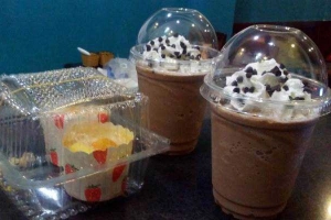 Play Coffee - Đoàn Kết