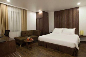 Poonsa Hanoi Hotel