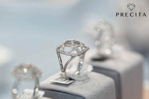 Precita - Hoàng Văn Thụ
