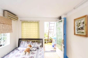Private Room At Nontouristic Area