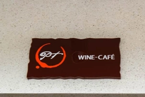 Nhà Hàng Pt Wine Cafe