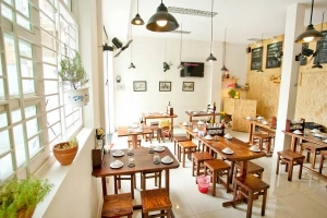 Quán Ăn Quà Hà Nội Quán - Võ Văn Tần