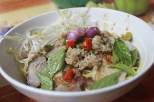 Quán Ăn Quán 160 - Mì Xíu & Hủ Tiếu