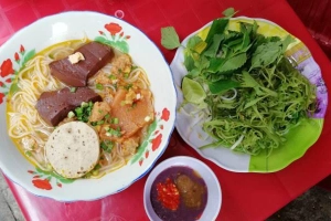 Quán Ăn Quán 166 - Ốc & Bún Riêu