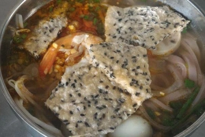 Quán Ăn Quán 22 Món - Hủ Tiếu & Phở