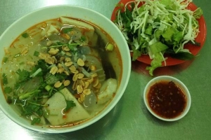 Quán Ăn Quán 8 Hướng - Bún Chả Cá Quy Nhơn