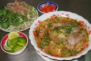 Quán Ăn Bún Bò A Toàn