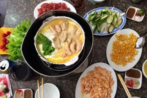 Quán Ăn 2 Cây Xanh - Lẩu & Nướng