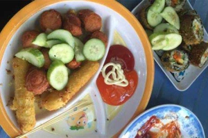 Quán Ăn Ăn Vặt Cô Bình