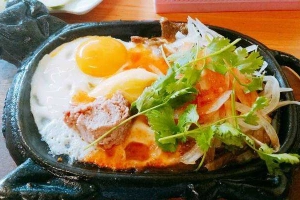 Quán Ăn Anh Đào - Bò Né & Cơm Sườn Nướng