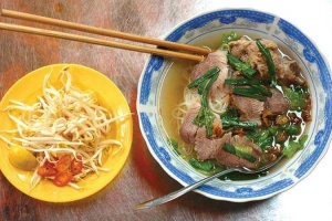 Quán Ăn Anh Đào - Cơm & Hủ Tiếu
