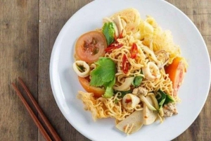 Quán Ăn Ba Chị Em - Cơm Chiên, Mì Xào & Hủ Tiếu Xào