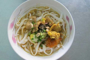 Quán Ăn Bà Luân - Mỳ Gà