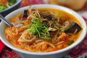 Quán Ăn Ba Tám - Bún Riêu Cua