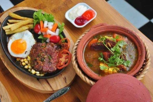 Quán Ăn Bami Chao - Bánh Mì Chảo & Bít Tết