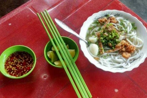 Quán Ăn Bánh Canh Chả Cá Cô Xí