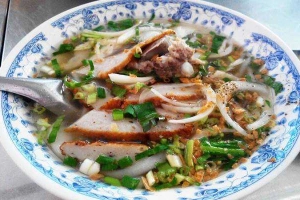 Quán Ăn Bánh Canh Chả Cá Phú Quốc