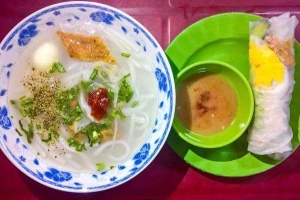 Quán Ăn Bánh Canh Gạo & Chả Cuốn