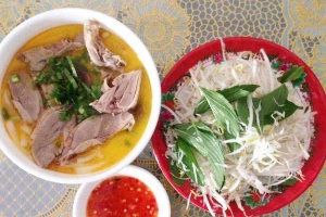 Quán Ăn Bánh Canh Vịt - Chợ Thạnh Trị