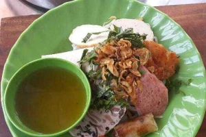 Quán Ăn Bánh Cuốn Ngọc Phụng - Chợ Tân Thành