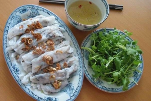 Quán Ăn Bánh Cuốn Nóng Kim Chi - Trâu Quỳ