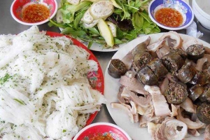 Quán Ăn Bánh Hỏi Lòng Heo Phú Long - Quốc Lộ 1