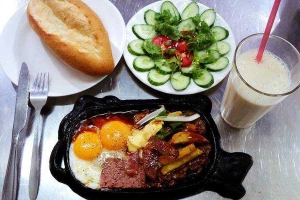 Quán Ăn Bánh Mì Bít Tết