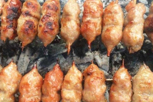 Quán Ăn Bánh Mì & Bún Thịt Nướng - Trịnh Hoài Đức