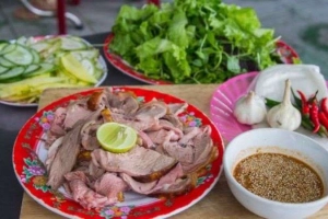 Quán Ăn Bê Thui Cầu Mống - Hàm Thuận Nam
