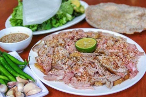 Quán Ăn Bê Thui Long Mập