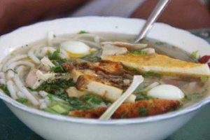 Quán Ăn Bé Trường - Bún & Bánh Canh