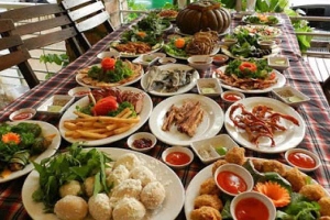 Quán Ăn Bích Tiến - Đặc Sản Rừng & Biển