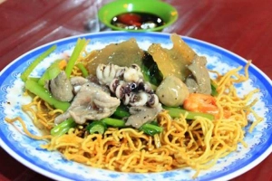 Quán Ăn Bình Dân Tân Ký