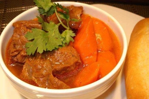 Quán Ăn Bò Kho Bình Dân - Hùng Vương