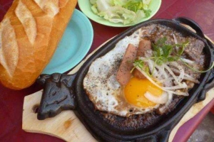 Quán Ăn Bò Né 3 Ngon - Bò Quanh Lửa Hồng - 30 Tháng 4