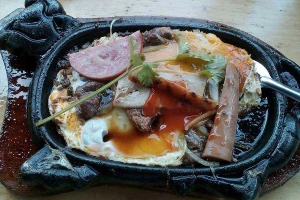 Quán Ăn Bò Né 3 Ngon - Bò Quanh Lửa Hồng - Đường Số 20