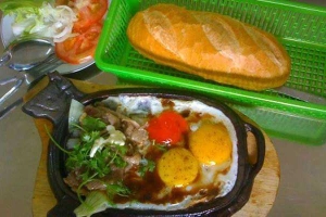 Quán Ăn Bò Né 3 Ngon - Bò Quanh Lửa Hồng - Lê Văn Phẩm
