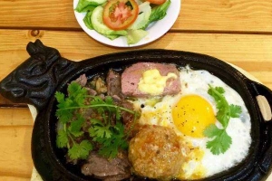 Quán Ăn Bò Né Hồng