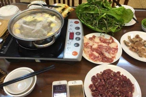 Quán Ăn Bò Nhúng Dấm 333