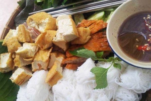 Quán Ăn Bon Bon - Bún Đậu Mắm Tôm & Bún Thịt Nướng
