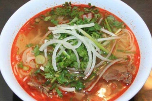 Quán Ăn Bún 85